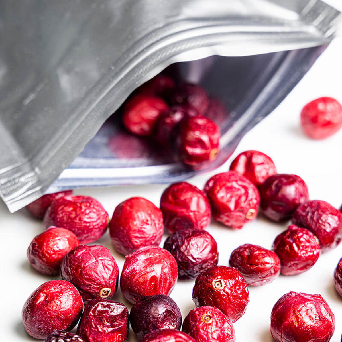 Freeze Dried Cranberry ( Contains Sugar )